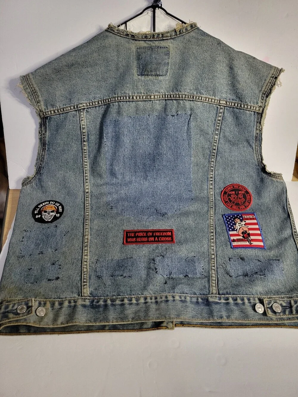 Vintage 80s Levi's 70506 Denium Biker Battle Vest CUT off Patched XL-2XL 26